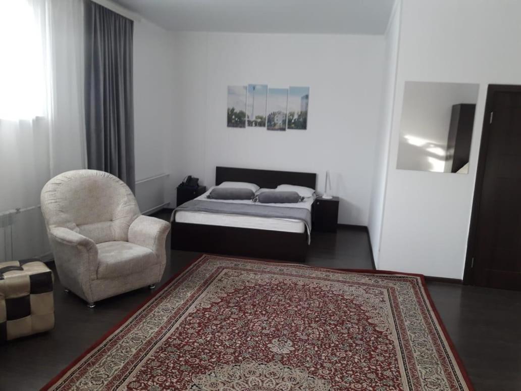 Altyn Orda Hotel Petropavlovsk Eksteriør billede